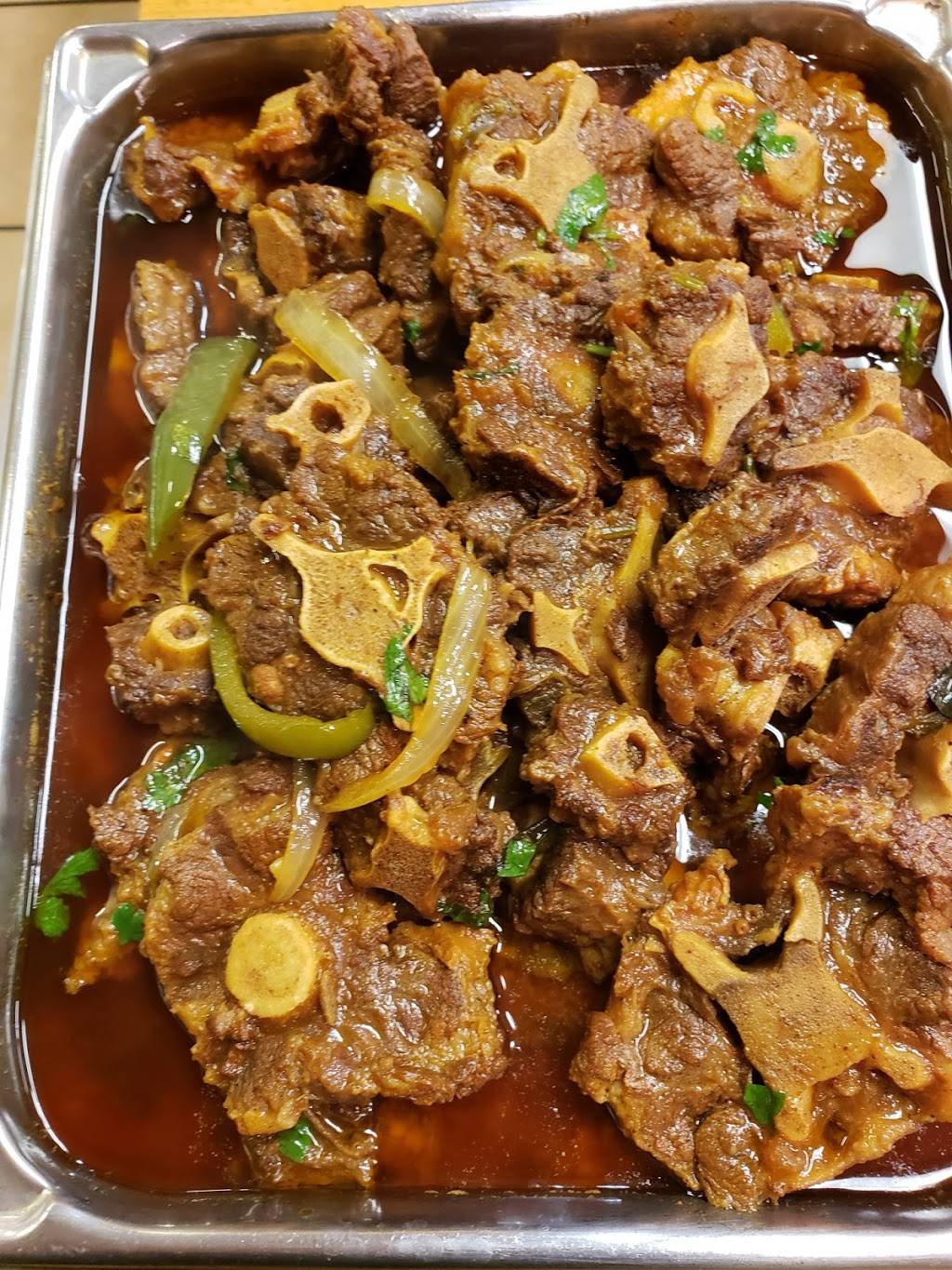 Lulas Latin Cuisine | meal takeaway | 24 Essex St, Lodi, NJ 07644, USA | 2018810530 OR +1 201-881-0530