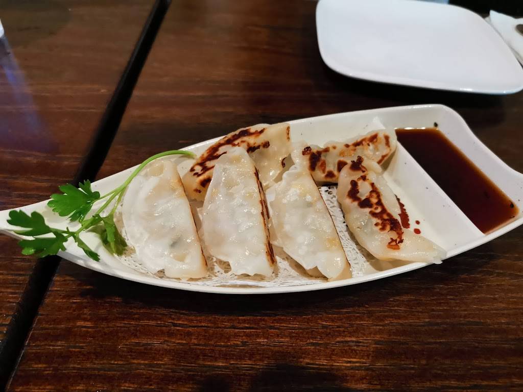 Yoshi | restaurant | 4050 Bellaire Blvd, Houston, TX 77025, USA | 8328315258 OR +1 832-831-5258