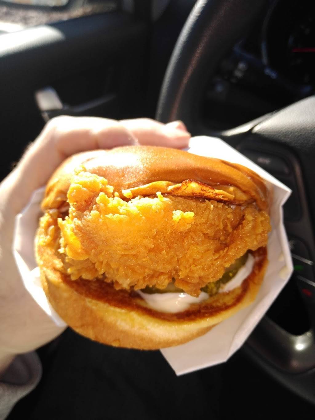 Popeyes Louisiana Kitchen | restaurant | 9910 W Flamingo Rd, Las Vegas, NV 89147, USA | 7027866865 OR +1 702-786-6865