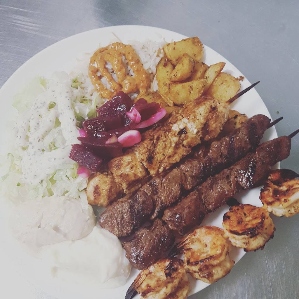 Amir | restaurant | 2673 Côte Saint-Charles, Saint-Lazare, QC J7T 2H8, Canada | 4504583232 OR +1 450-458-3232