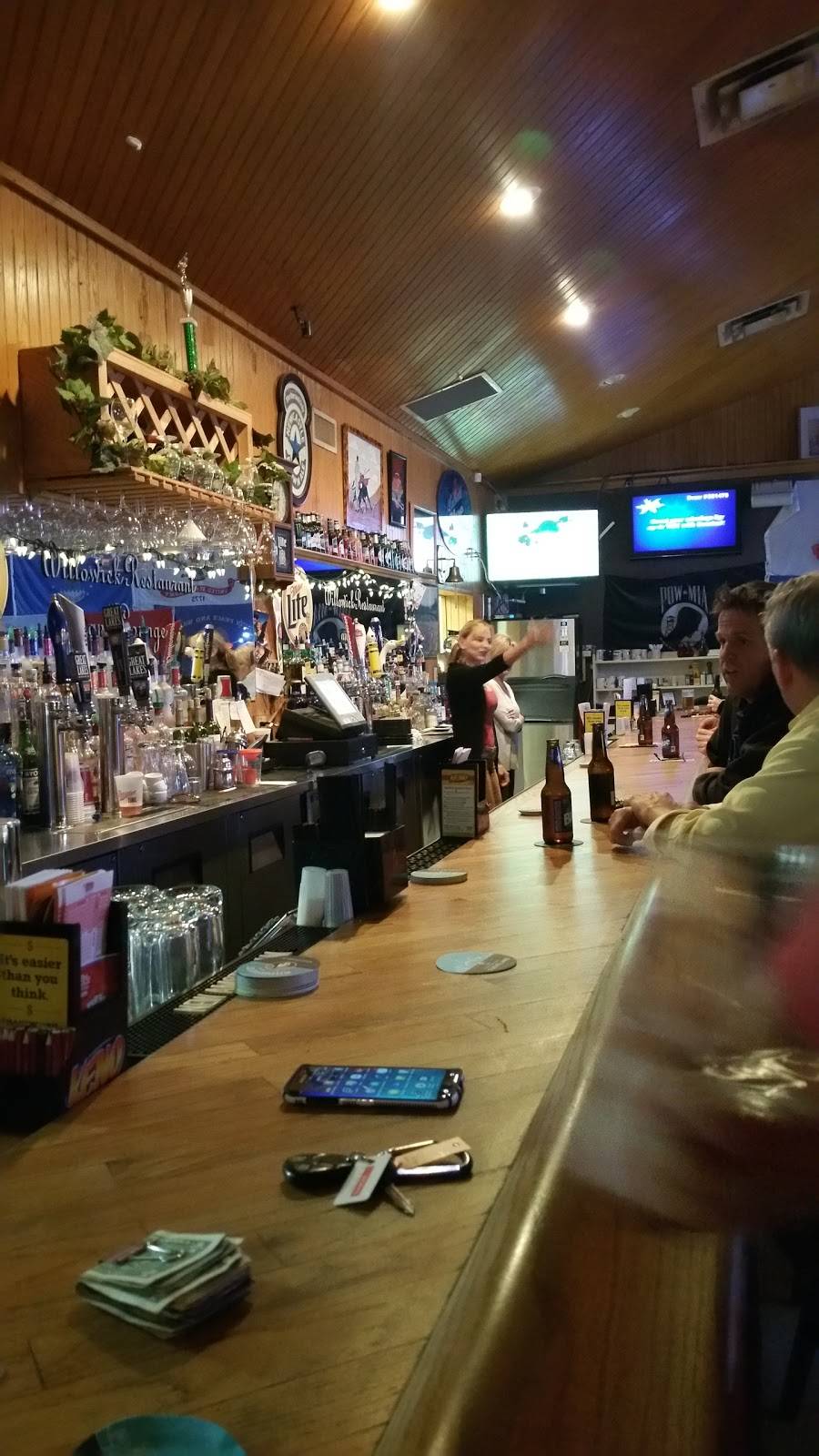 Willowick Restaurant & Lounge | restaurant | 30609 Euclid Ave, Wickliffe, OH 44092, USA | 4409449904 OR +1 440-944-9904