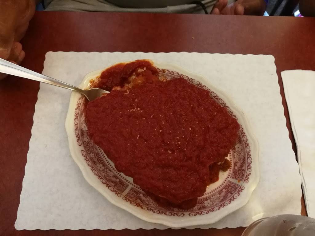 Arnies Restaurant | restaurant | 20 Margaret St, Plattsburgh, NY 12901, USA | 5185633003 OR +1 518-563-3003