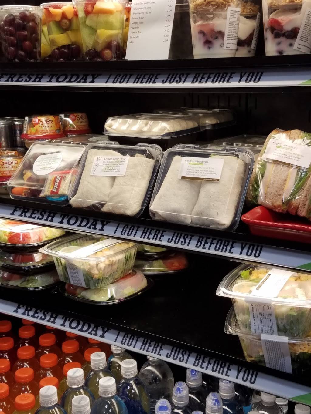 Roy Rogers | restaurant | 23 Park Ave, Elverson, PA 19520, USA | 6102984011 OR +1 610-298-4011