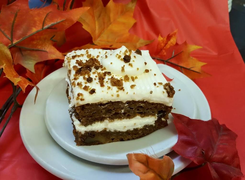 Merry Go Round Restaurant | restaurant | 2101 N Fares Ave, Evansville, IN 47711, USA | 8124236388 OR +1 812-423-6388