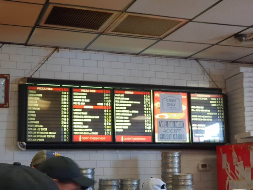 Amore Pizzeria | restaurant | 30-27 Stratton St, Flushing, NY 11354, USA | 7184450579 OR +1 718-445-0579