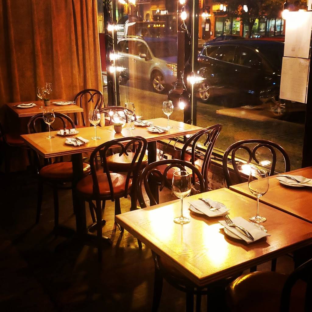 Bar Bullfrog [temporarily closed] | restaurant | 1341 H St NE, Washington, DC 20002, USA | 2023883833 OR +1 202-388-3833