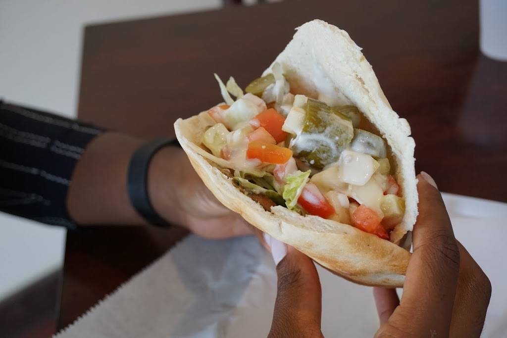 Pita Levant | restaurant | 6125 University Dr NW Suite B18, Huntsville, AL 35806, USA | 2565852444 OR +1 256-585-2444