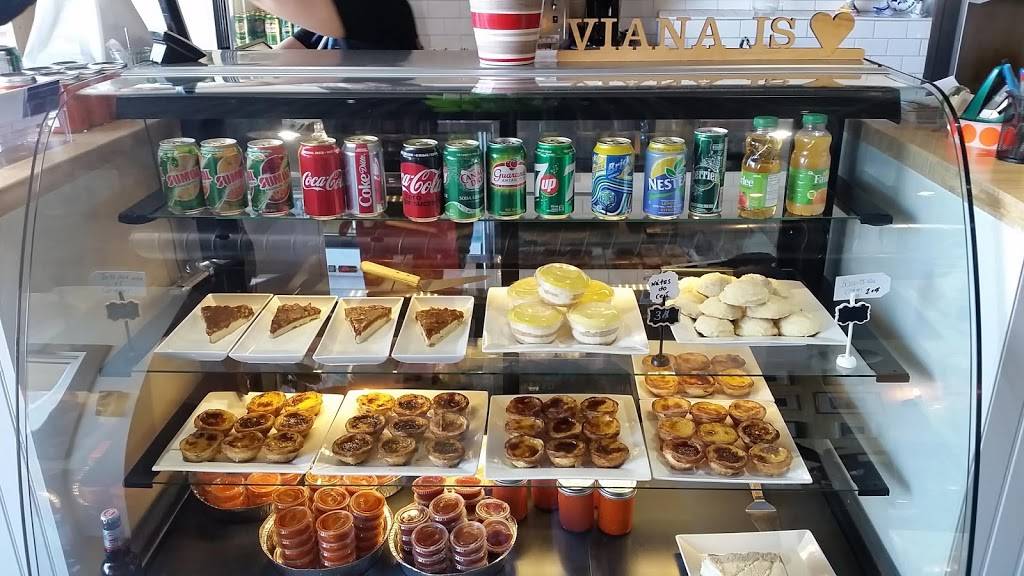 Viana Grillades Portugaises | restaurant | 2042 Rue Lapierre, LaSalle, QC H8N 2S2, Canada | 5143796789 OR +1 514-379-6789