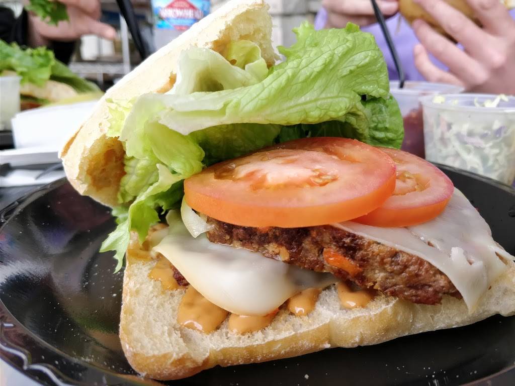 EATS BBQ | restaurant | 13912 Ponderosa St suite i, Santa Ana, CA 92705, USA | 9498993080 OR +1 949-899-3080