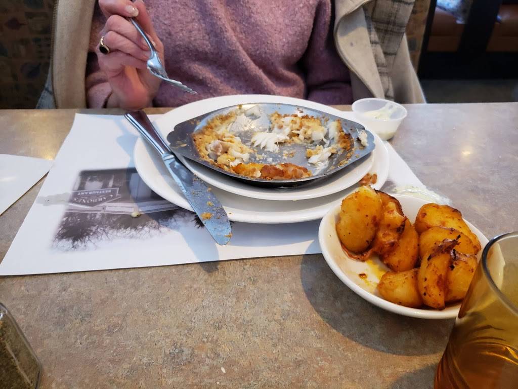 Carbones Restaurant | restaurant | 280 Cedar St, Hopkinton, MA 01748, USA | 5084353465 OR +1 508-435-3465