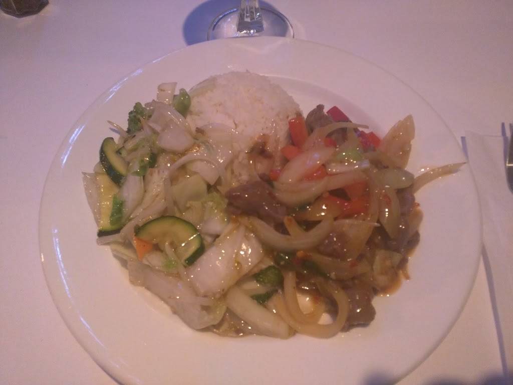 Délices dAsie | restaurant | 649 Av Victoria, Saint-Lambert, QC J4P 2G7, Canada | 4506729312 OR +1 450-672-9312