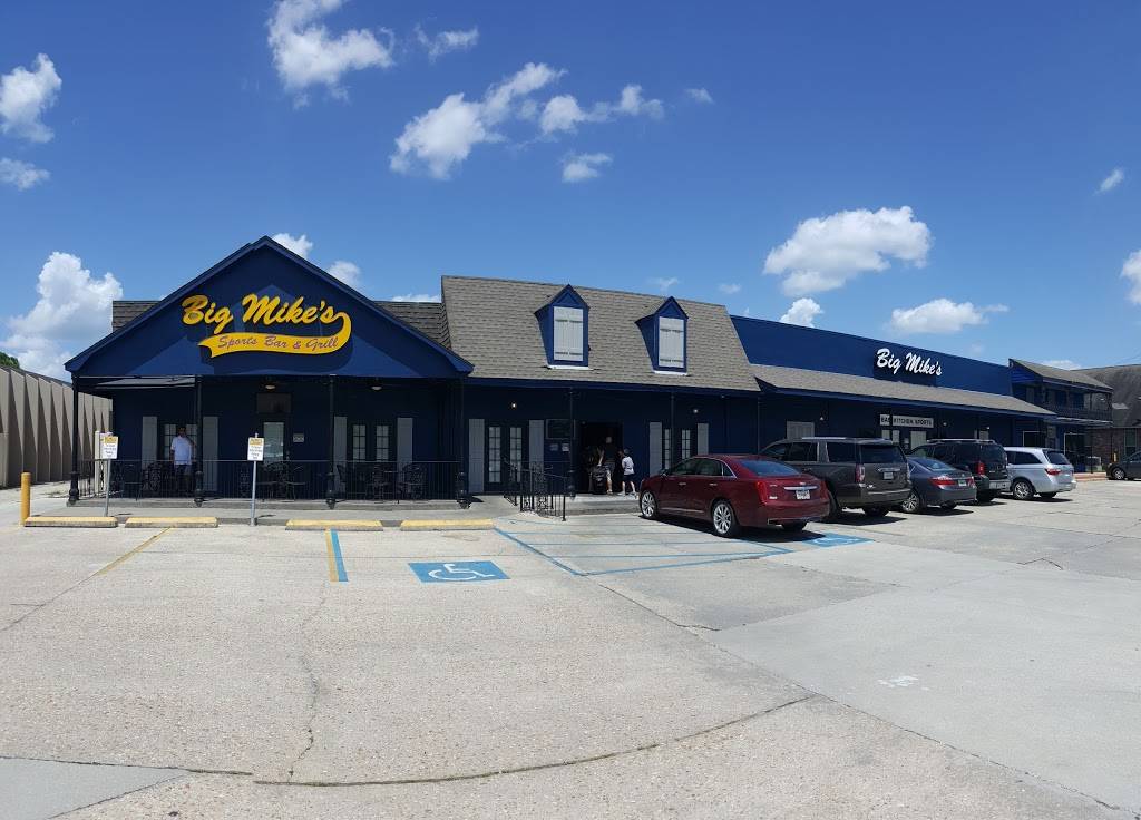 Big Mikes Sports Bar & Grill | restaurant | 123 Aspen Square, Denham Springs, LA 70726, USA | 2252435258 OR +1 225-243-5258