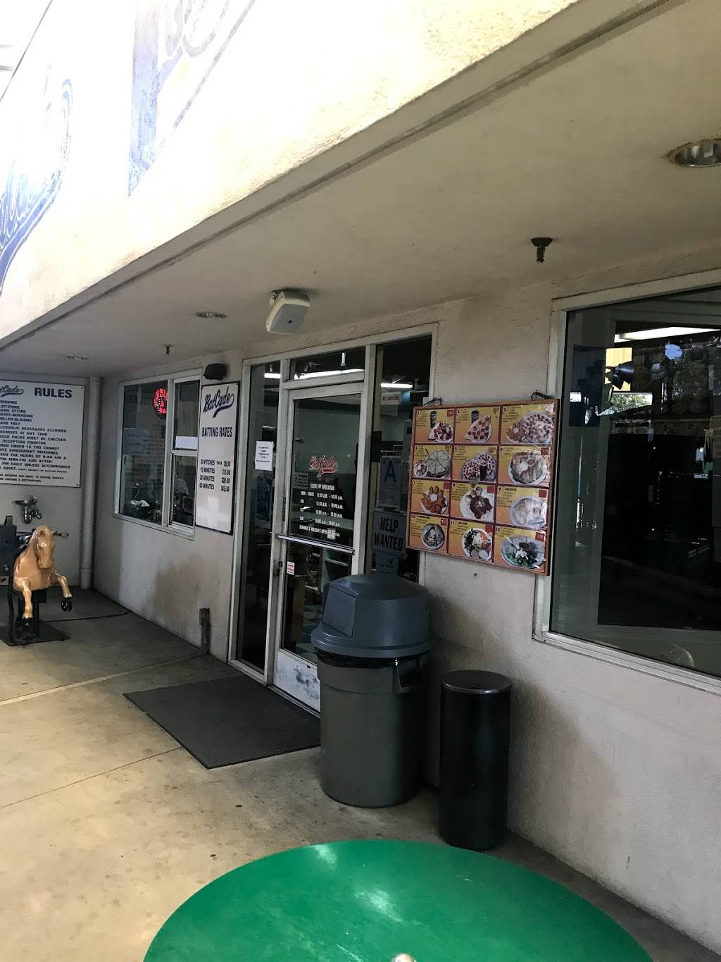 NY Style Central Park Pizza | restaurant | 220 N Victory Blvd, Burbank, CA 91502, USA | 8189537492 OR +1 818-953-7492