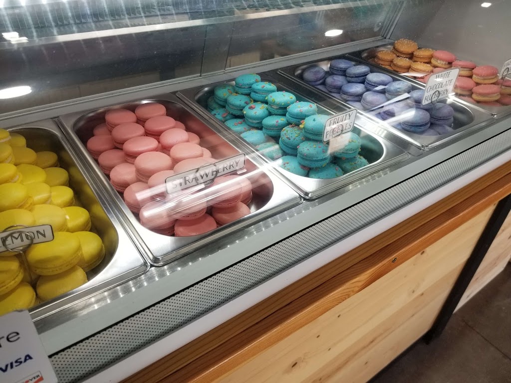 Moonside Macaron | bakery | 102 W Main St, Eagle Lake, TX 77434, USA | 9792344080 OR +1 979-234-4080