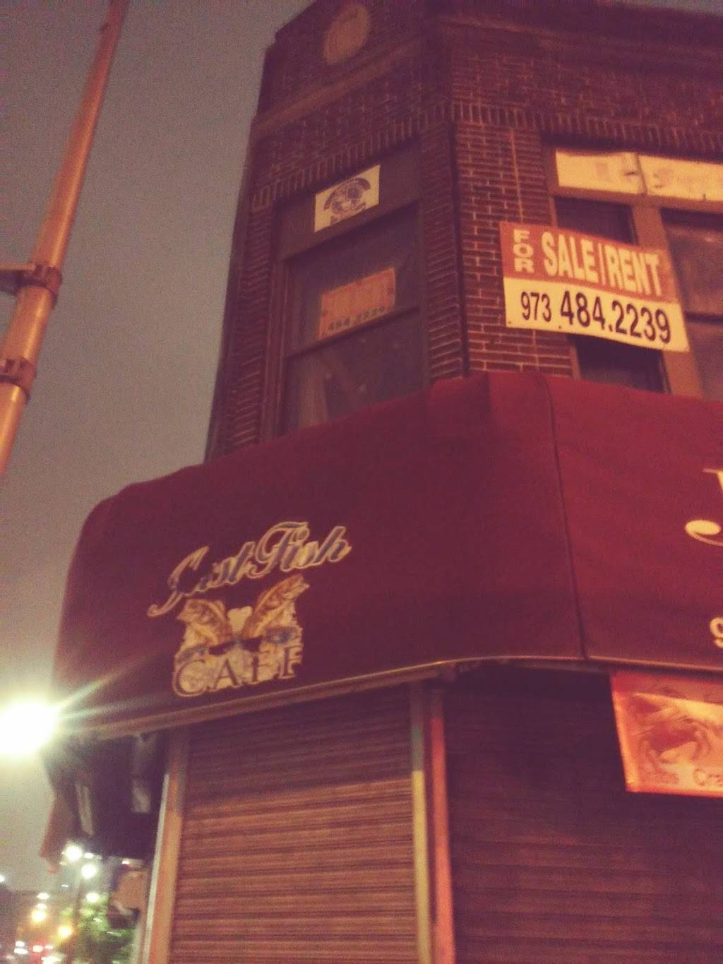 Mimi African Restaurant | restaurant | 55 William St, Newark, NJ 07102, USA | 9734249996 OR +1 973-424-9996