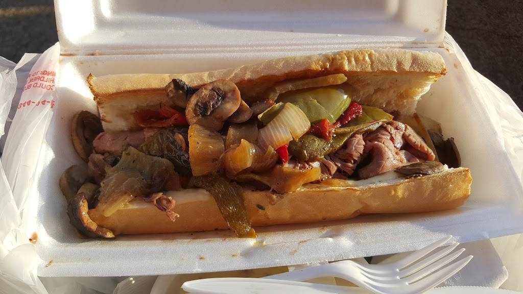 Blues City Deli | restaurant | 2438 McNair Ave, St. Louis, MO 63104, USA | 3147738225 OR +1 314-773-8225