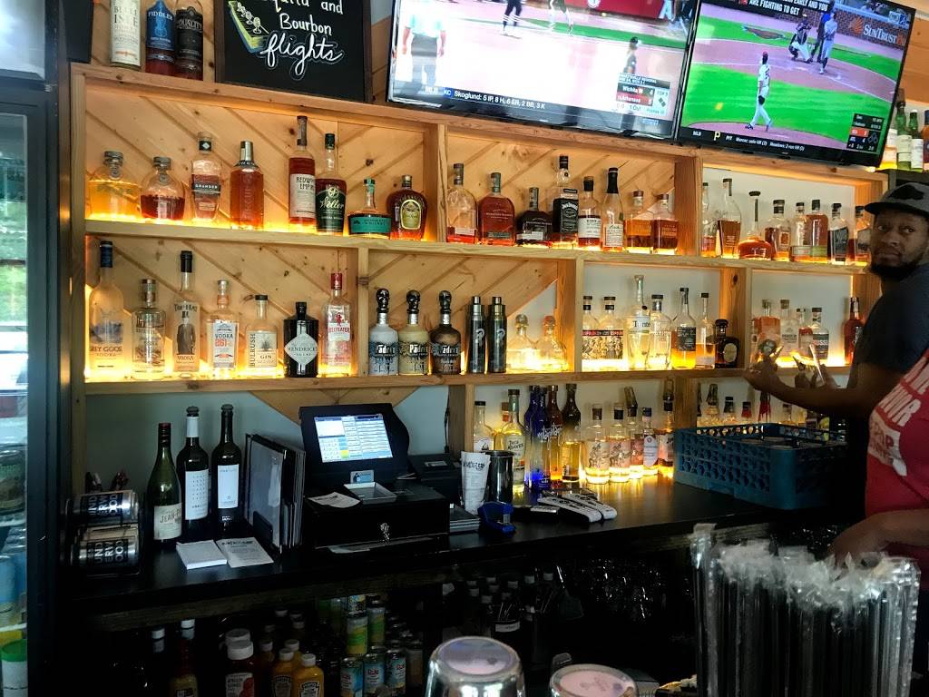 MixD Up Burgers ( East Lake) | restaurant | 2371 Hosea L Williams Dr NE, Atlanta, GA 30317, USA | 4043430394 OR +1 404-343-0394