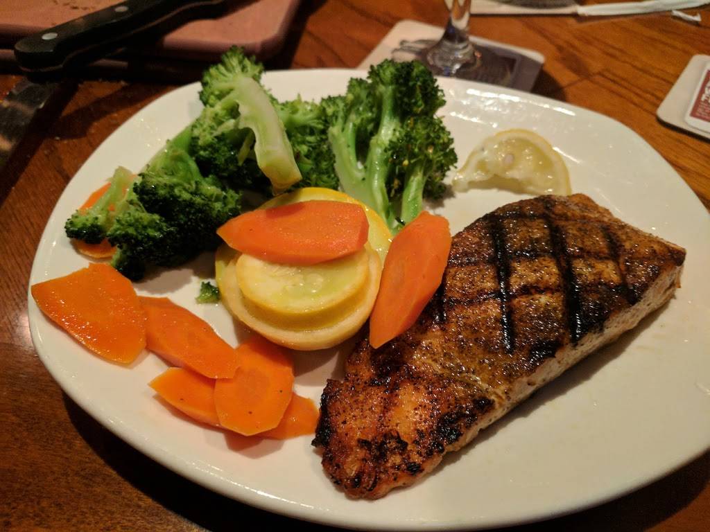 Outback Steakhouse | restaurant | 1203 Townsgate Ct, Plant City, FL 33563, USA | 8137594329 OR +1 813-759-4329