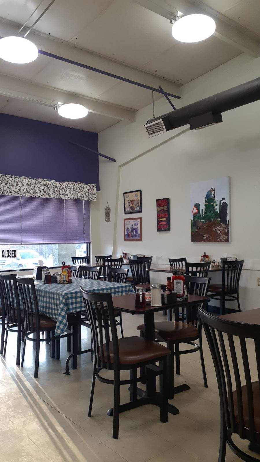 Miss Bs Cafe | restaurant | 1006 S Metcalf Rd, Louisburg, KS 66053, USA | 9138375974 OR +1 913-837-5974