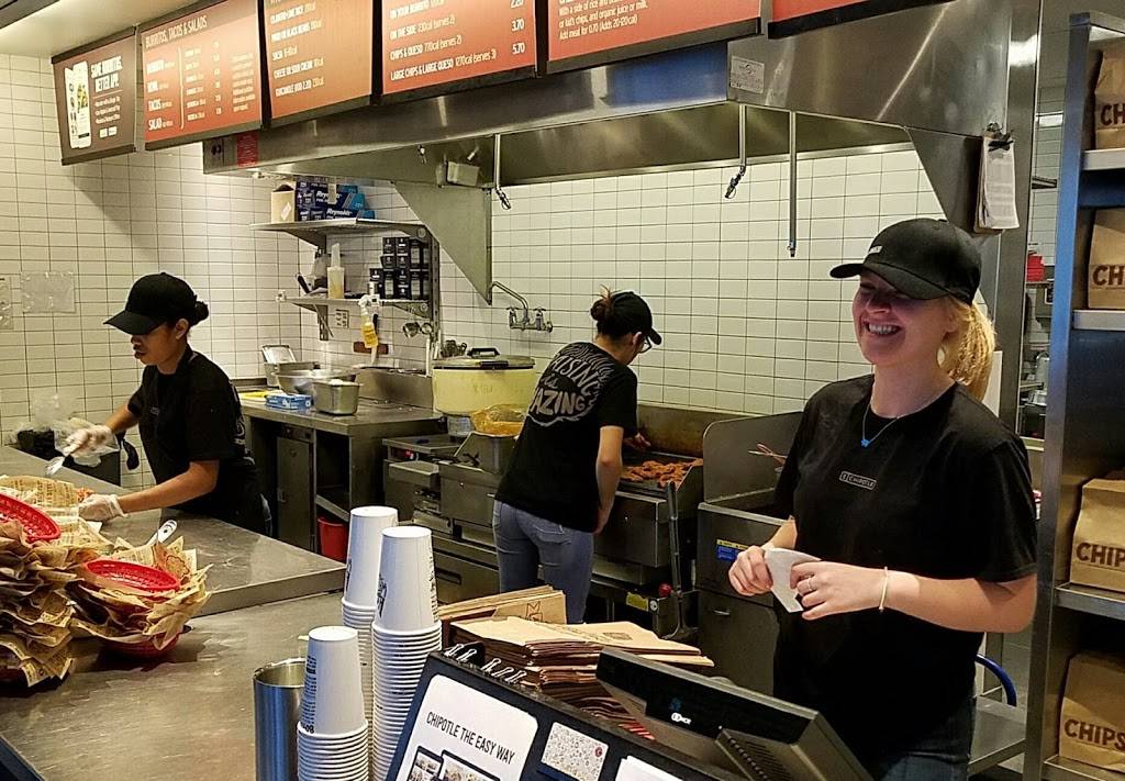 Chipotle Mexican Grill | restaurant | 2150 NJ-35 Space E-7, Sea Girt, NJ 08750, USA | 7324490103 OR +1 732-449-0103