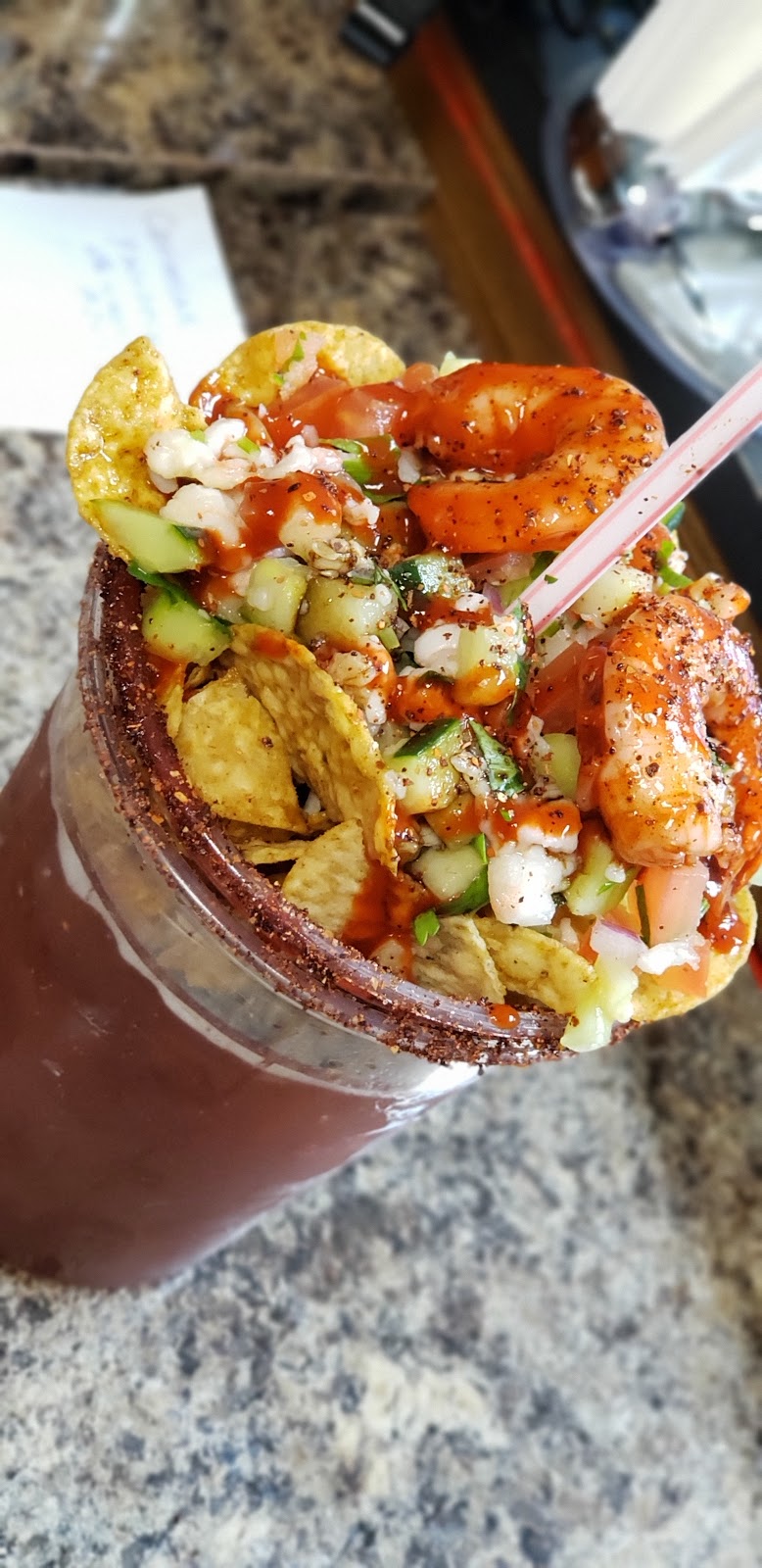 El Clamatazo | restaurant | 707 E Fulton St, Garden City, KS 67846, USA | 6202143965 OR +1 620-214-3965