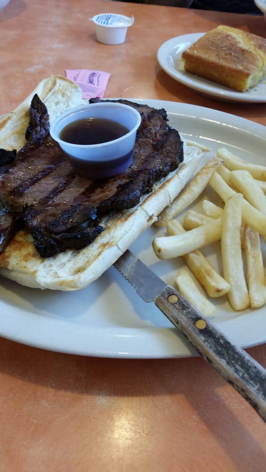 Lincoln Square Family Restaurant | restaurant | 1514 IN-37, Elwood, IN 46036, USA | 7655570009 OR +1 765-557-0009