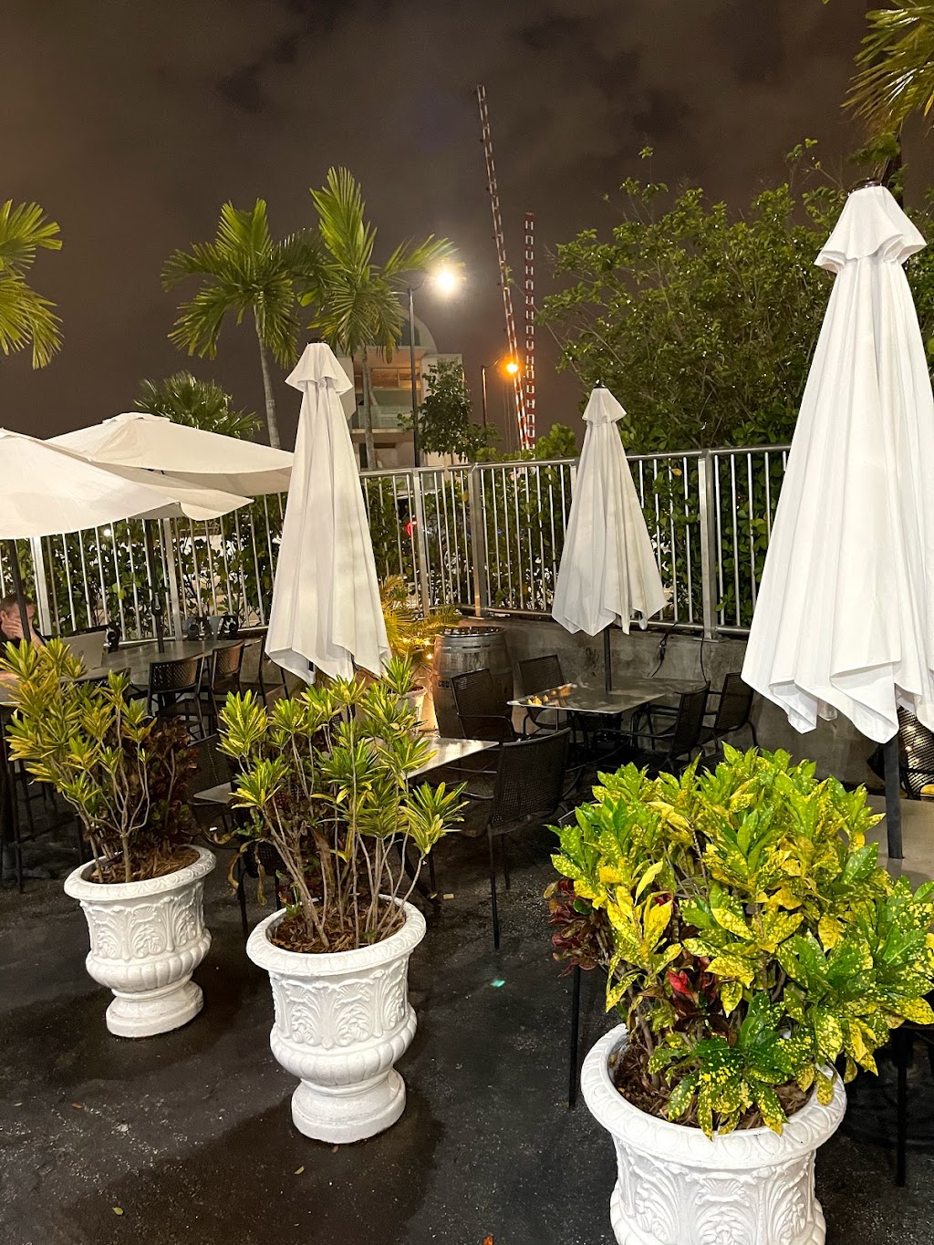 CRUST | meal delivery | 668 NW 5th St, Miami, FL 33128, USA | 3053717065 OR +1 305-371-7065