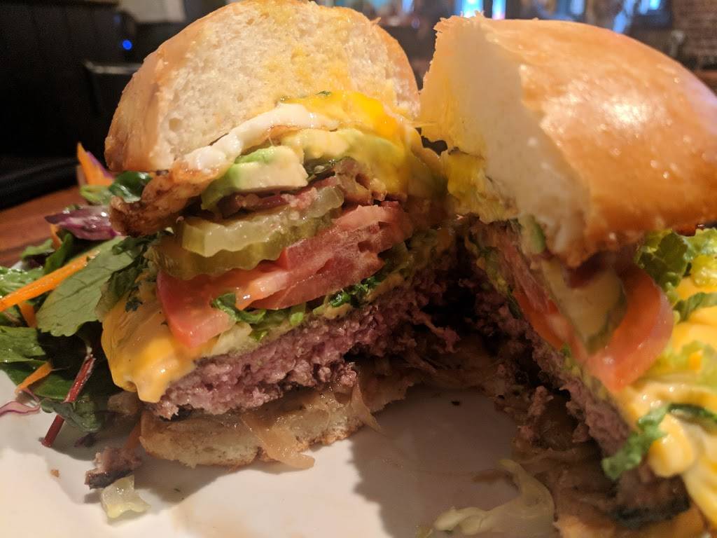 The Old Ship Saloon | restaurant | 298 Pacific Ave, San Francisco, CA 94111, USA | 4157882222 OR +1 415-788-2222