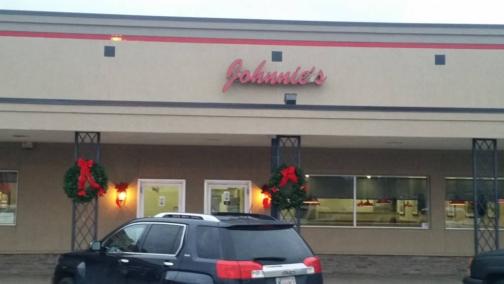 Johnnies Charcoal Broiler | restaurant | 2652 W Britton Rd, Oklahoma City, OK 73120, USA | 4057512565 OR +1 405-751-2565