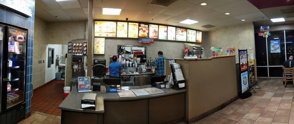 Dairy Queen Grill & Chill | restaurant | 1031 S Santa Fe Ave, Vista, CA 92083, USA | 7607585301 OR +1 760-758-5301