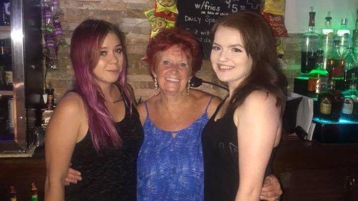 Gabby’s Sports Bar and Grill | restaurant | 635 N Country Club Dr, Mesa, AZ 85201, USA | 4808279776 OR +1 480-827-9776