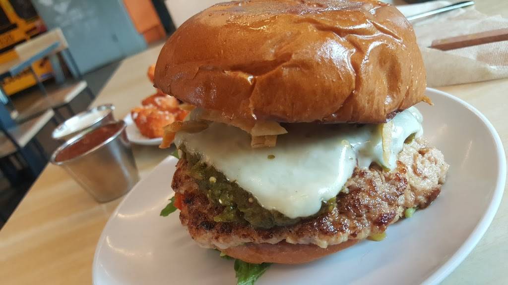 Zoës Kitchen | restaurant | 2643 Commercial Center Blvd Ste C300, Katy, TX 77494, USA | 2813471017 OR +1 281-347-1017