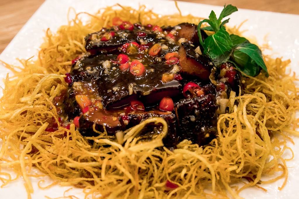 Hus Cooking | restaurant | 2502 W Holcombe Blvd, Houston, TX 77030, United States | 7136600020 OR +1 713-660-0020