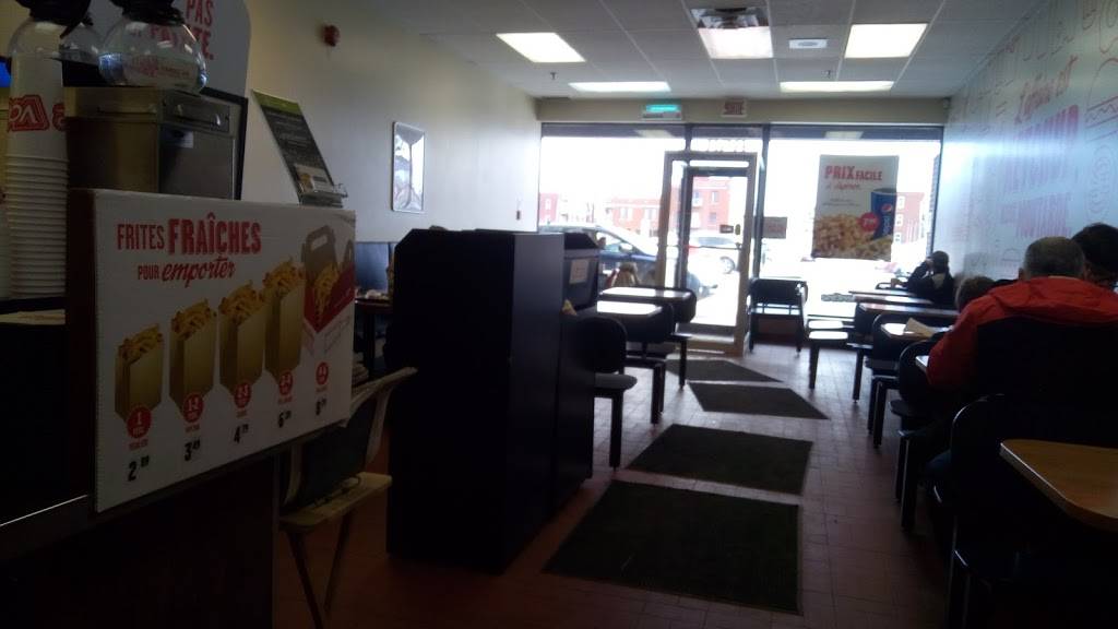 Valentine | restaurant | 658 Boulevard du St Maurice, Trois-Rivières, QC G9A 3P6, Canada | 8193747638 OR +1 819-374-7638