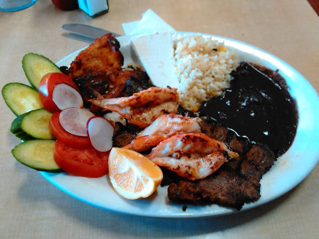 Montecristo | restaurant | 6286 3rd St, San Francisco, CA 94124, USA | 4154682113 OR +1 415-468-2113