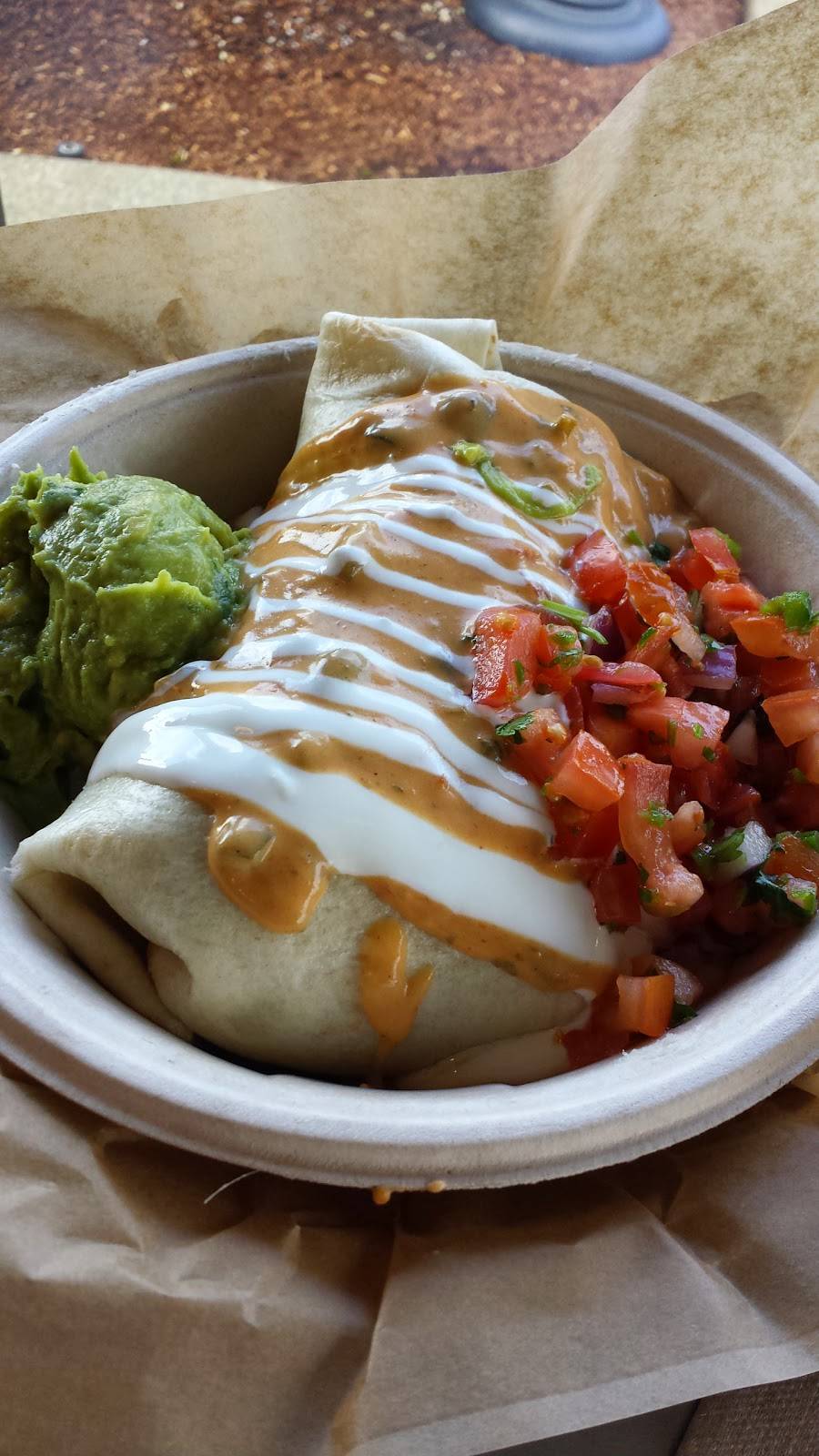 QDOBA Mexican Eats | restaurant | 1301 S 320th St Unit D4, Federal Way, WA 98003, USA | 2538391456 OR +1 253-839-1456