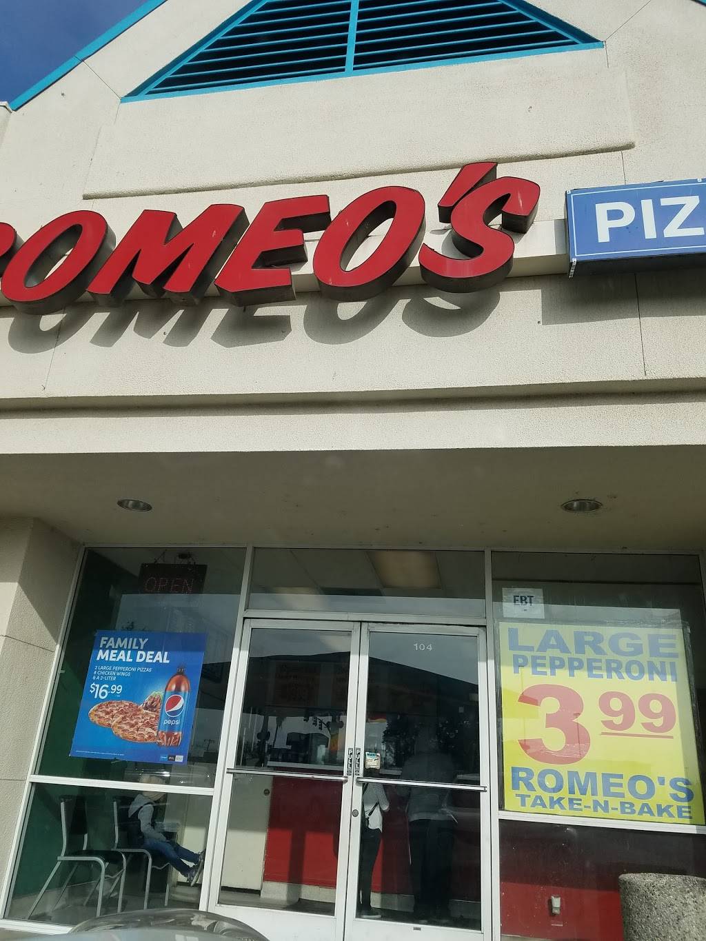 Romeos Pizza | restaurant | 1510 E Yosemite Ave #104, Madera, CA 93638, USA | 5596759757 OR +1 559-675-9757