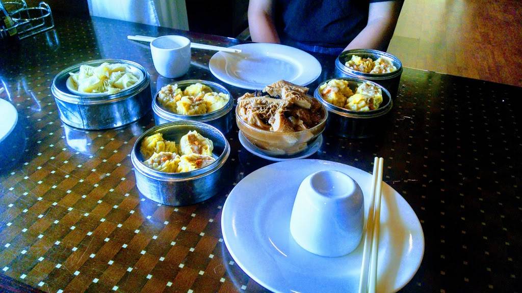 Saigon Maxim Restaurant | restaurant | 612 Washington Ave #3b, Philadelphia, PA 19147, USA | 2152718838 OR +1 215-271-8838