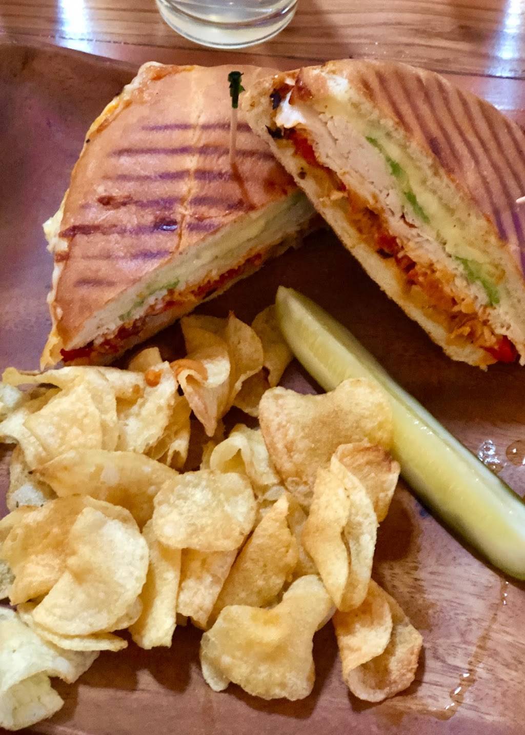 Brews Brothers | restaurant | 5140 Lankershim Blvd, North Hollywood, CA 91601, USA | 8183086208 OR +1 818-308-6208