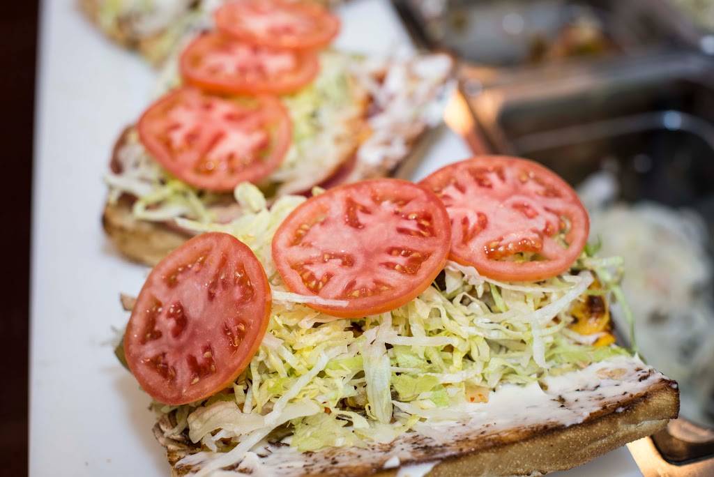 Snarfs Sandwiches | meal takeaway | 2425 Broadway, Denver, CO 80205, USA | 3035243466 OR +1 303-524-3466