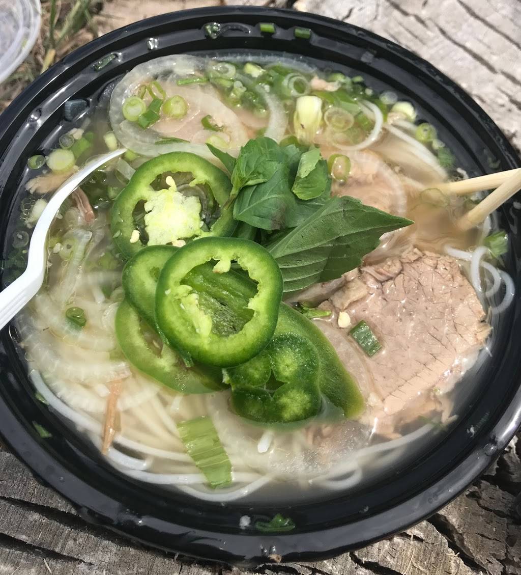 Mobile Pho | restaurant | 19 Old Town Square, Fort Collins, CO 80524, USA | 3035645396 OR +1 303-564-5396