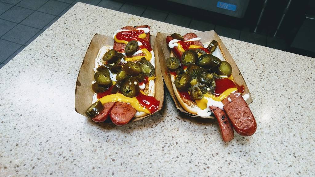 Wayback Burgers | restaurant | 5098 S Federal Blvd, Englewood, CO 80110, USA | 3037943136 OR +1 303-794-3136