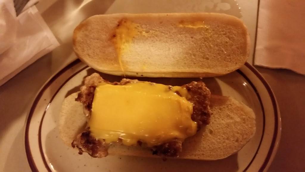 Oinkers Lounge & Grill | restaurant | 1500 E 7th St, Atlantic, IA 50022, USA | 7122434974 OR +1 712-243-4974