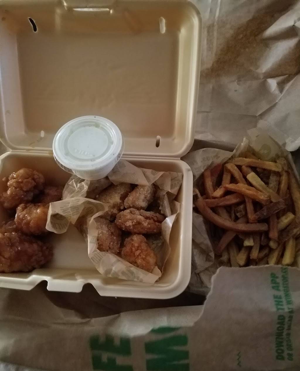 Wingstop | restaurant | 290 Main St, Nashua, NH 03060, USA | 6034173850 OR +1 603-417-3850