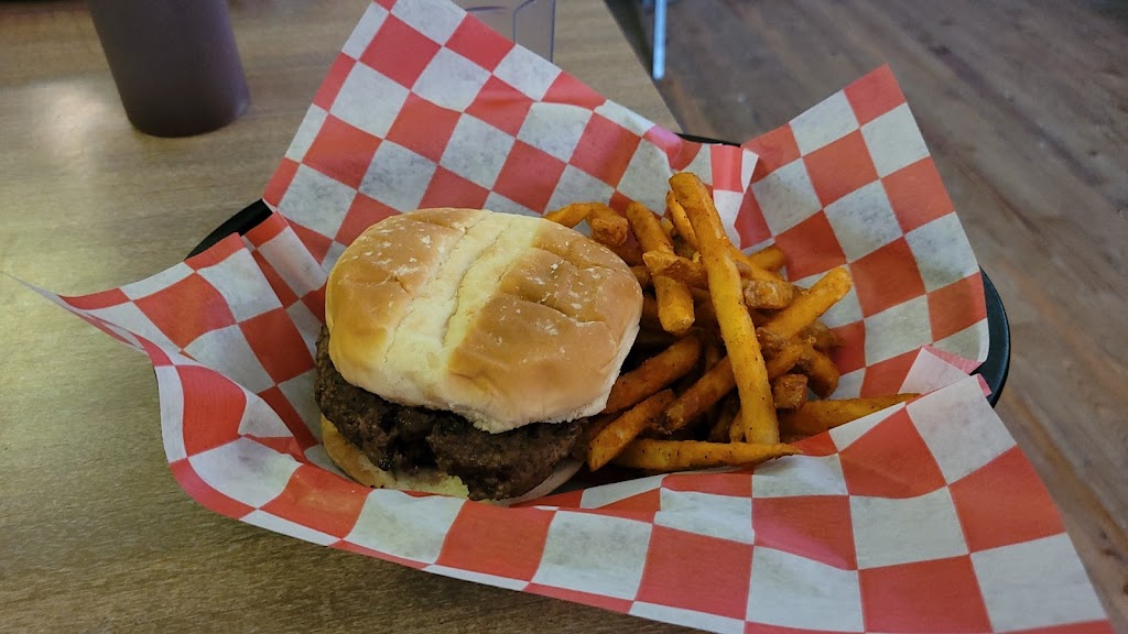 Longhorn Saloon Bar and Grill | restaurant | 141 Main St, Harrison, NE 69346, USA | 3086682112 OR +1 308-668-2112