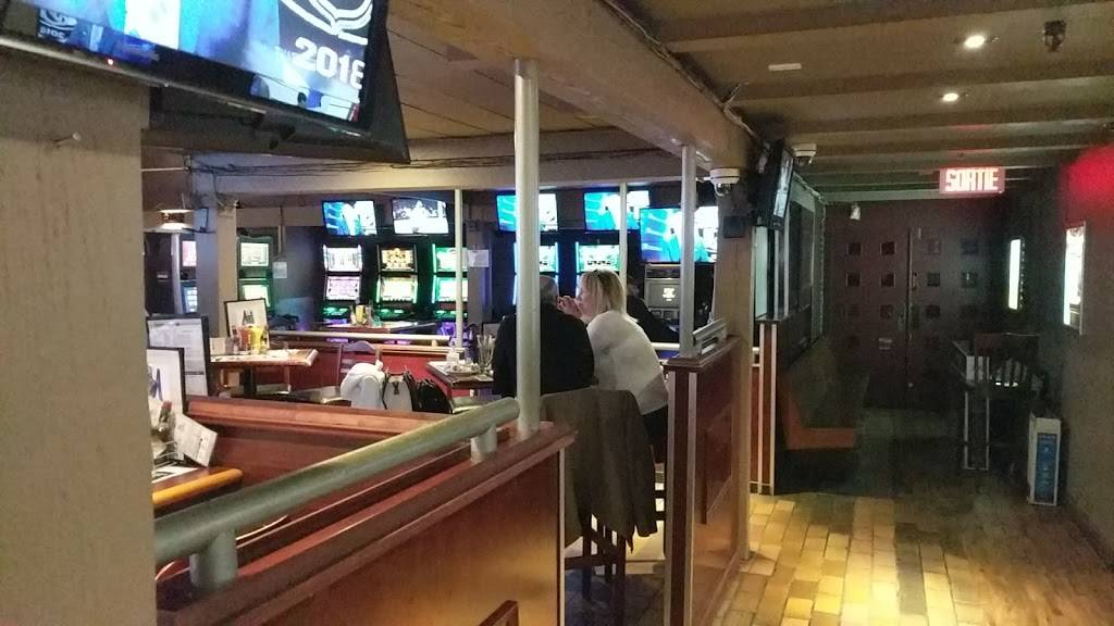 Brasserie Le Manoir Lachine | restaurant | 625 32e Avenue, Lachine, QC H8T 3G6, Canada | 5146371212 OR +1 514-637-1212