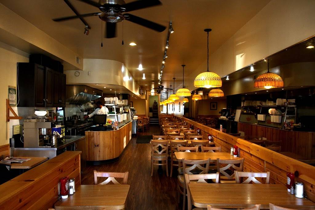 Sunshine Village Grill | restaurant | 2200 Bloor St W, Toronto, ON M6S 1N4, Canada | 4167631444 OR +1 416-763-1444