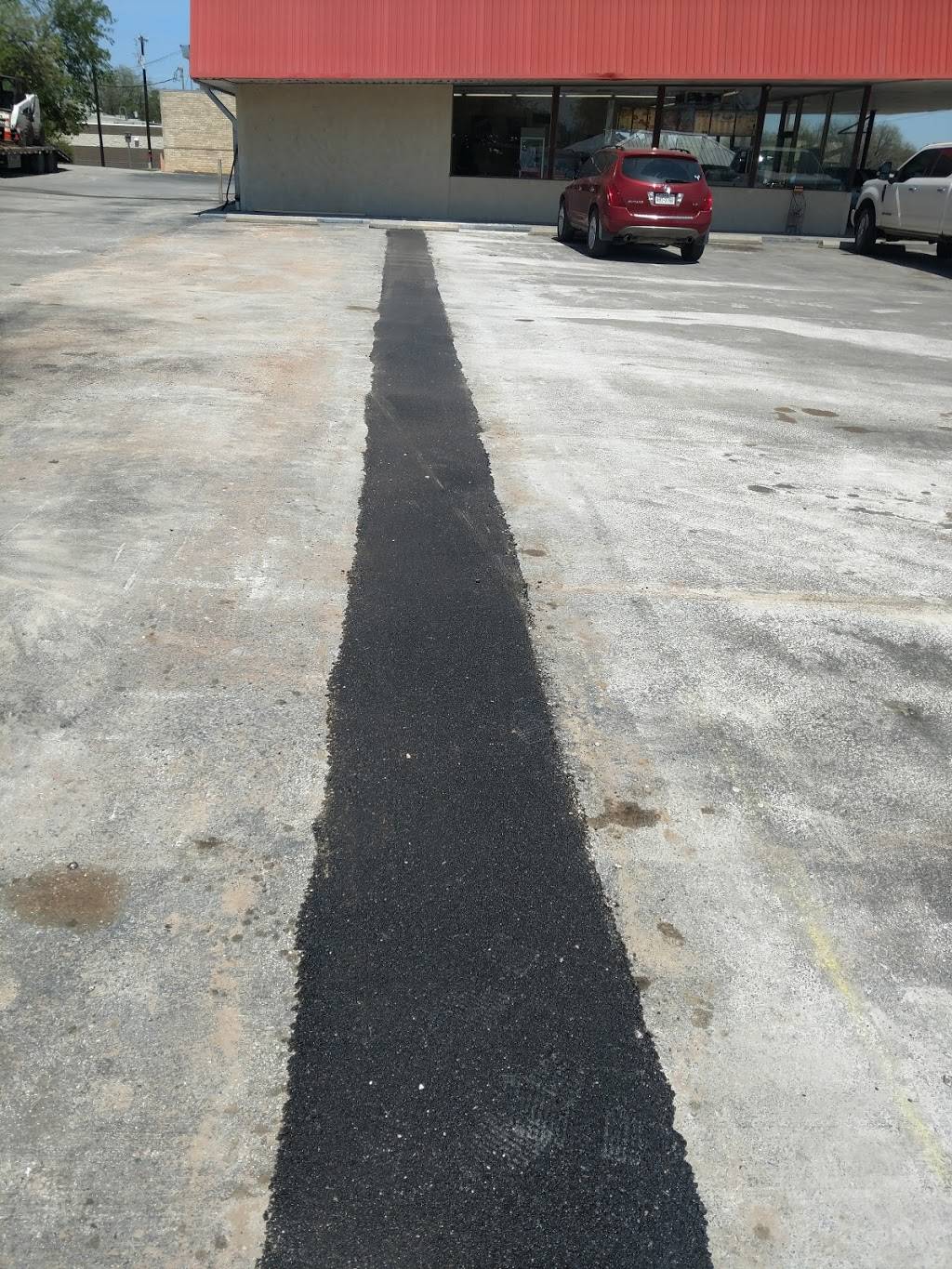 Dairy Queen Store | restaurant | 600 N Fannin St, De Leon, TX 76444, USA | 2548936804 OR +1 254-893-6804