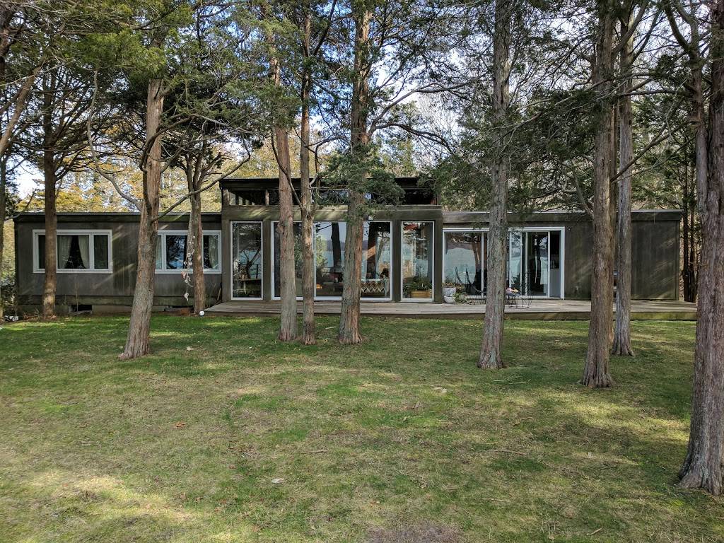 East Hampton Point | restaurant | 295 Three Mile Harbor Hog Creek Rd, East Hampton, NY 11937, USA | 6313249191 OR +1 631-324-9191