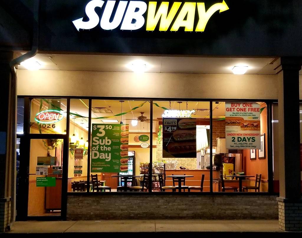 Subway Restaurants | restaurant | 1026 W Rand Rd, Arlington Heights, IL 60004, USA | 8472596282 OR +1 847-259-6282